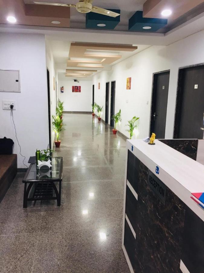 The Magnum Bed & Breakfast Yeni Delhi Dış mekan fotoğraf