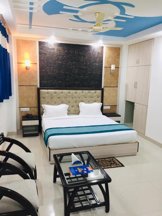 The Magnum Bed & Breakfast Yeni Delhi Dış mekan fotoğraf